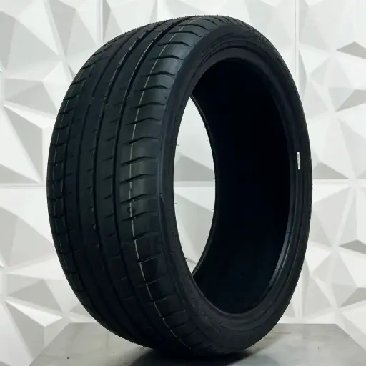 [2454019TH202] LLANTA TALON TH202 245/40R19 TRIANGLE 98Y